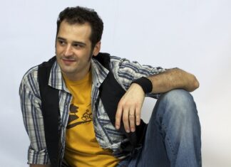 Biografia completa Carlo Della Santa, organizzatore di eventi aziendali con cena con delitto a Milano