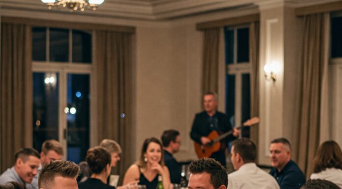 Cena Aziendale con delitto Team aziendale partecipa a una cena con delitto a Milano